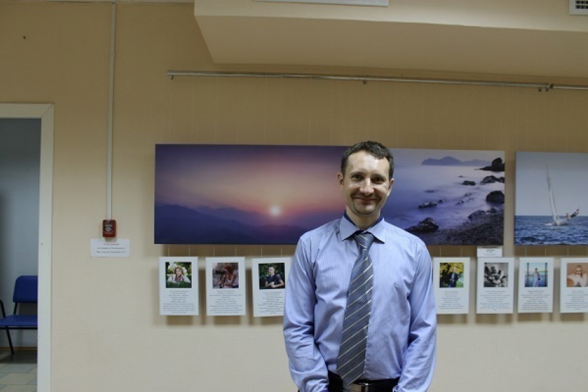 Выставка больших фотографий открылась в Центральной библиотеке Волгодонска