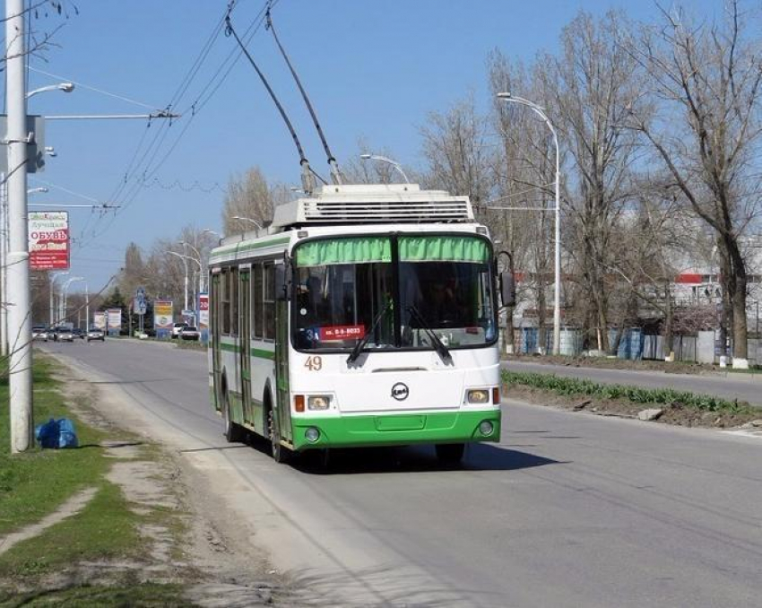 Ежедневно на улицы Волгодонска выходят 11 автобусов и 32 троллейбуса 
