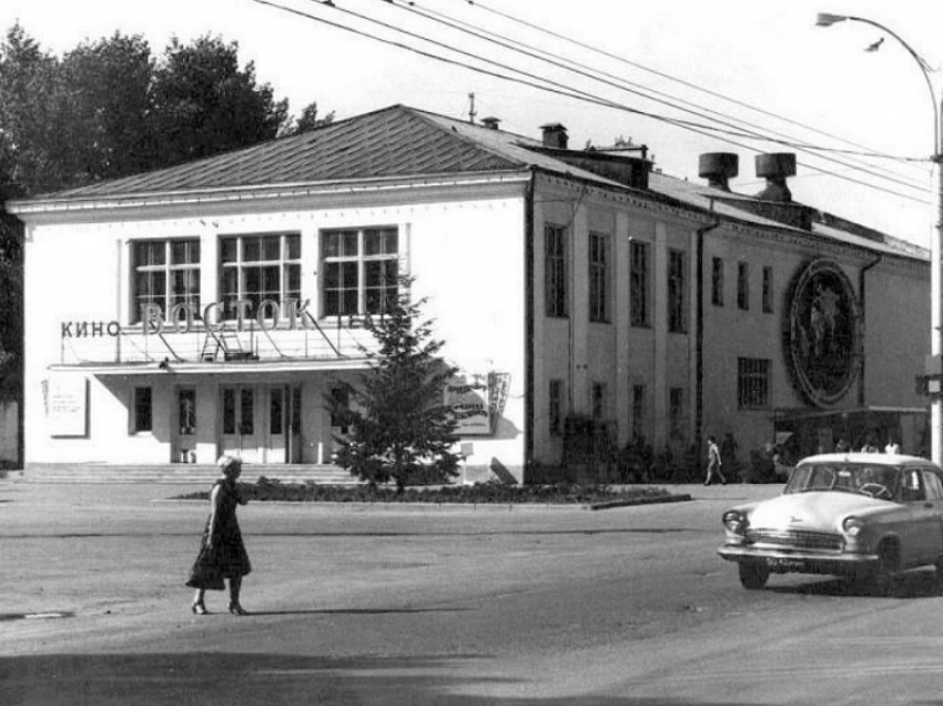 59 лет назад в Волгодонске был открыт кинотеатр «Восток»