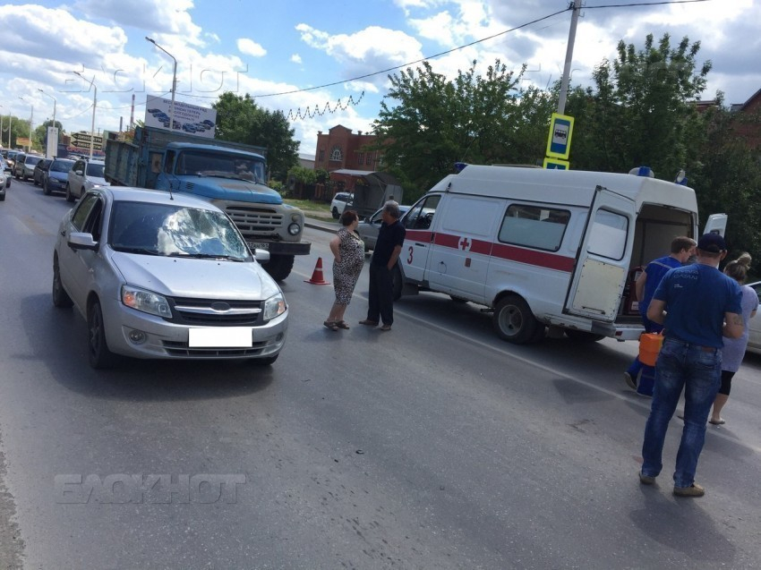 Сбитый на Степной мужчина находится в реанимации в БСМП Волгодонска