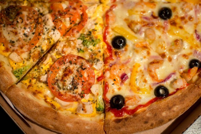 Как правильно отметить День пиццы и остаться довольным