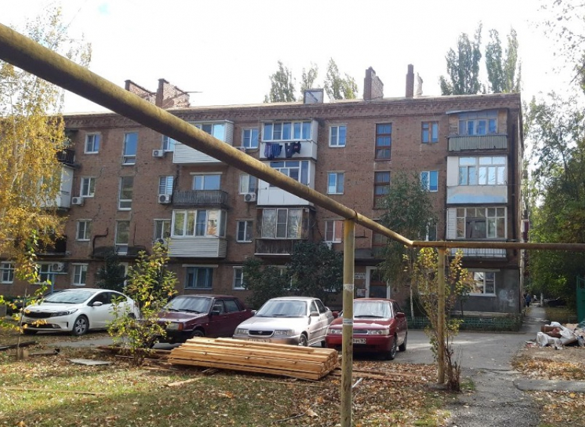 Фонд капитального ремонта и ООО «СтройЮг» оставили дом на Морской без крыши и отопления 