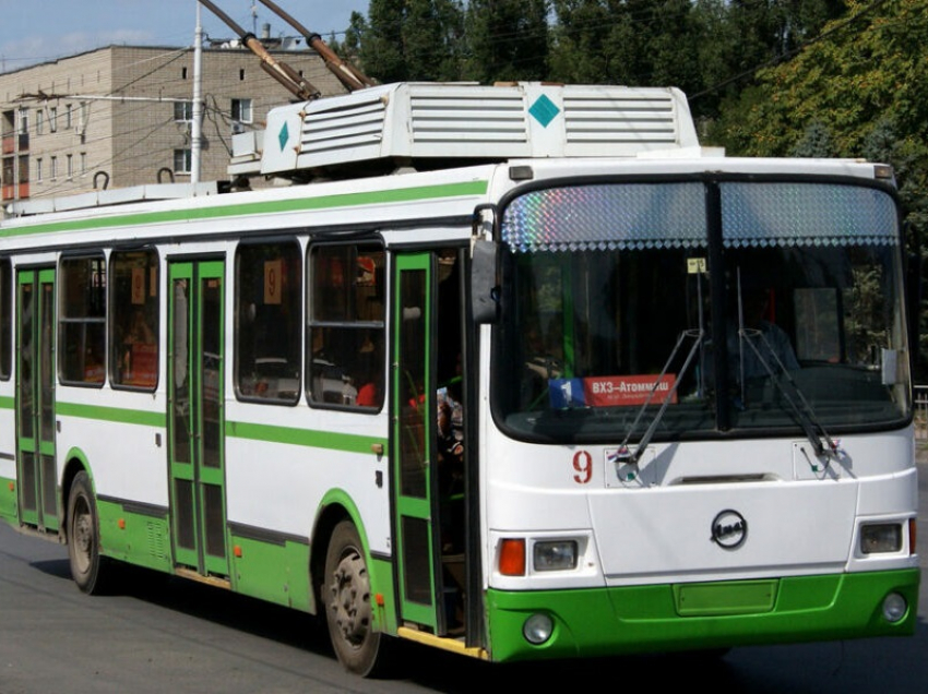 Волгодонцев предупредили о временной отмене движения троллейбусов до ВОЭЗа