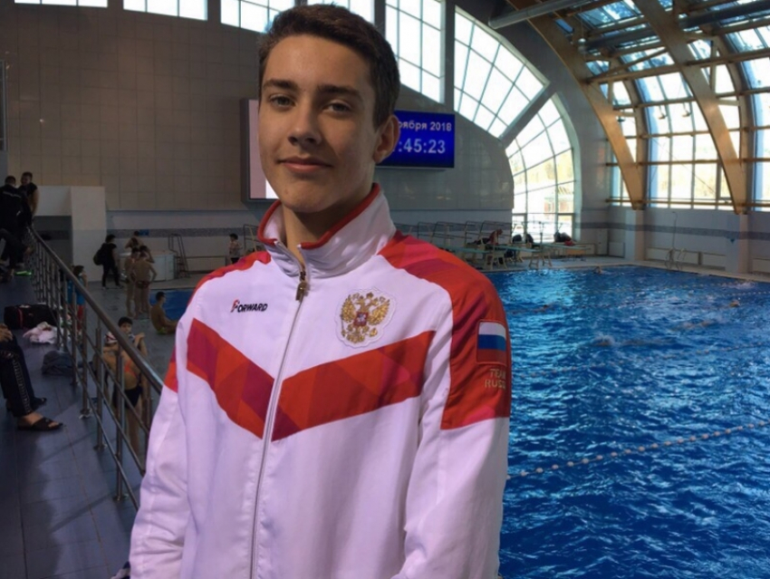 Волгодонец Максим Горьковской вошел в состав юниорской сборной России по плаванию