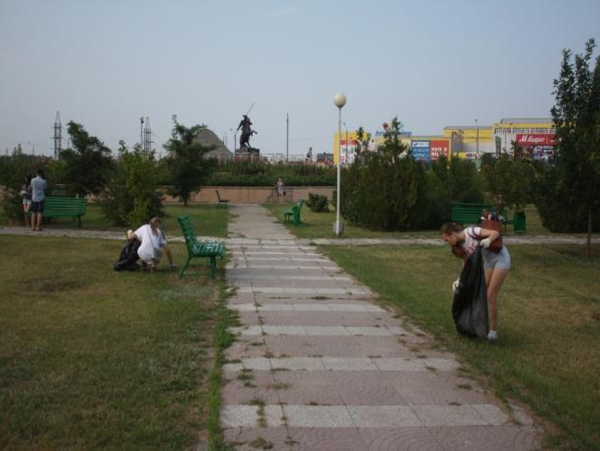 Волонтеры Волгодонска собираются отчистить город от мусора в рамках проекта «Эко-баттл»