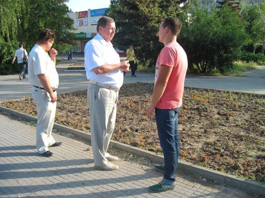 Московскую фирму отчитали за испорченные волгодонские цветники