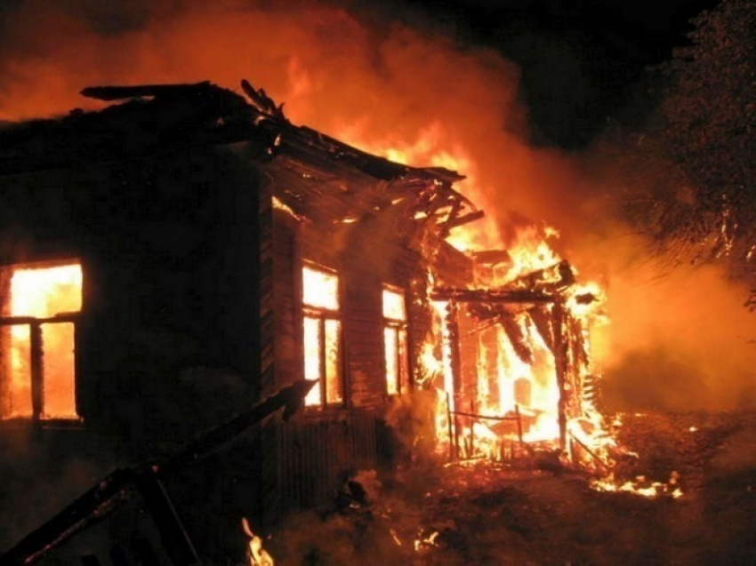 При пожаре в Волгодонском районе погиб 59-летний мужчина
