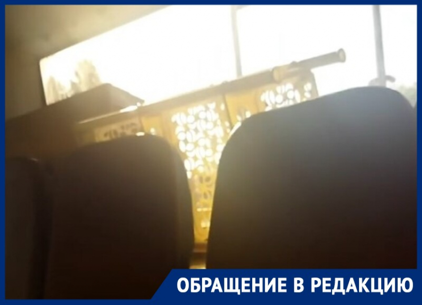 Подозрительные коробки в салоне троллейбуса возмутили пассажира