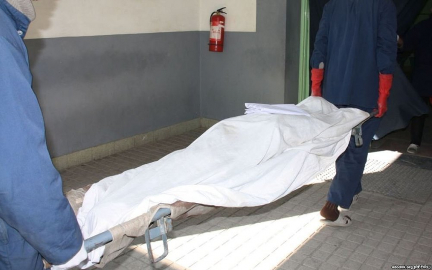 Волгодонца нашли мертвым на лавочке в городе Волжском
