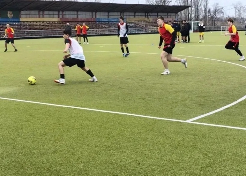 Массовый студенческий спортивный праздник прошел в Волгодонске