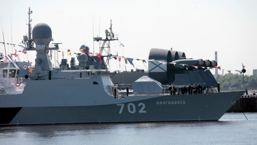МАК «Волгодонск» уничтожил штаб противника на учениях в Каспийском море