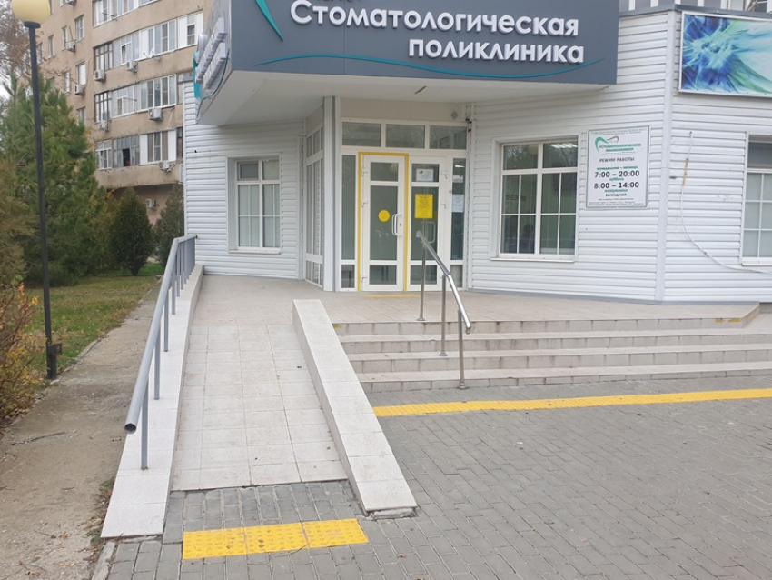  Огромный жилой дом и стоматологическая поликлиника на въезде в новый город остались без отопления и горячей воды