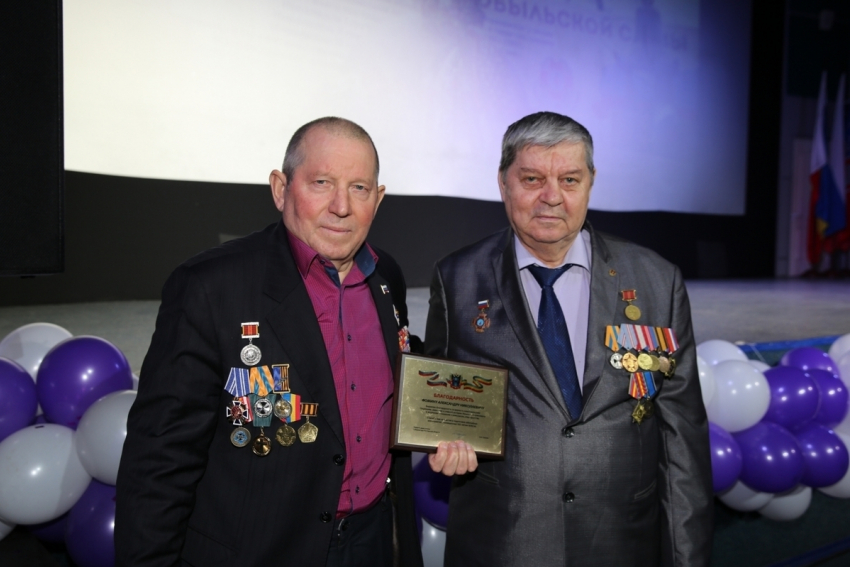 Знаком «Ветеран чернобыльского движения» наградили волгодонца Александра Фомина