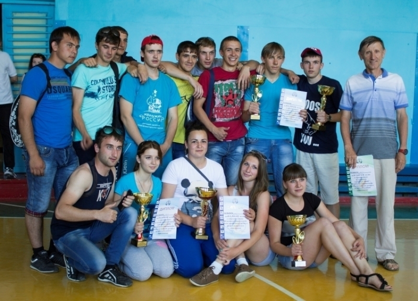 Будущие педагоги из Волгодонска попали в финал областной спартакиады