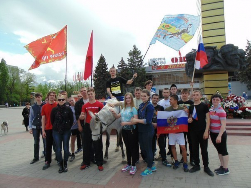 Волгодонцы устроили массовую пробежку в честь 70-летия Великой Победы