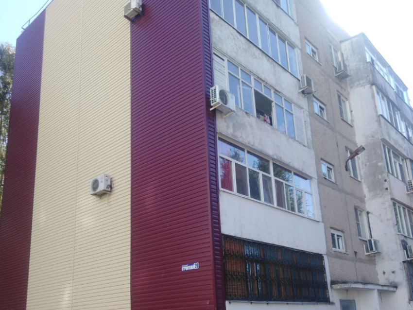 Жалобы услышаны: Госжилинспекция вмешалась в «коммунальный ад» дома на проспекте Строителей