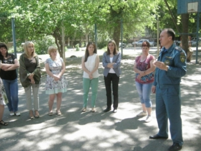 Открытый урок для медиков провели сотрудники МЧС и студенты-спасатели в Волгодонске