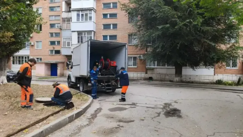 «Влажные салфетки продолжают забивать канализацию»: Водоканал напомнил о главной проблеме засоров