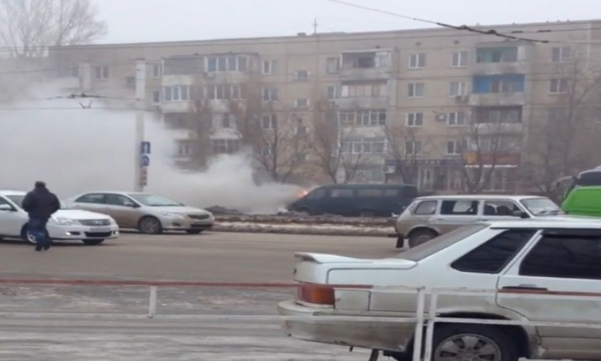 В центре Волгодонска загорелась «Газель»