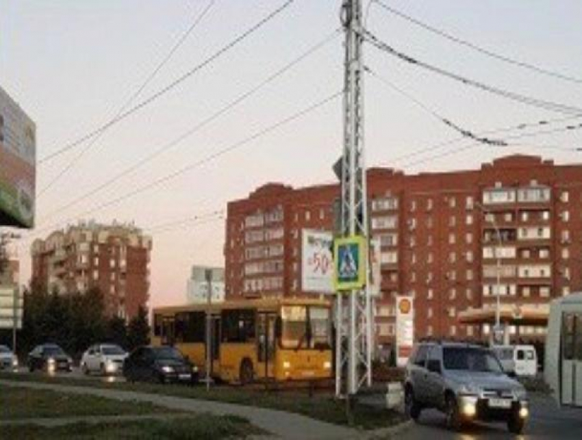 Общественный транспорт пойдет по новым маршрутам во время проведения Марша единства в Волгодонске