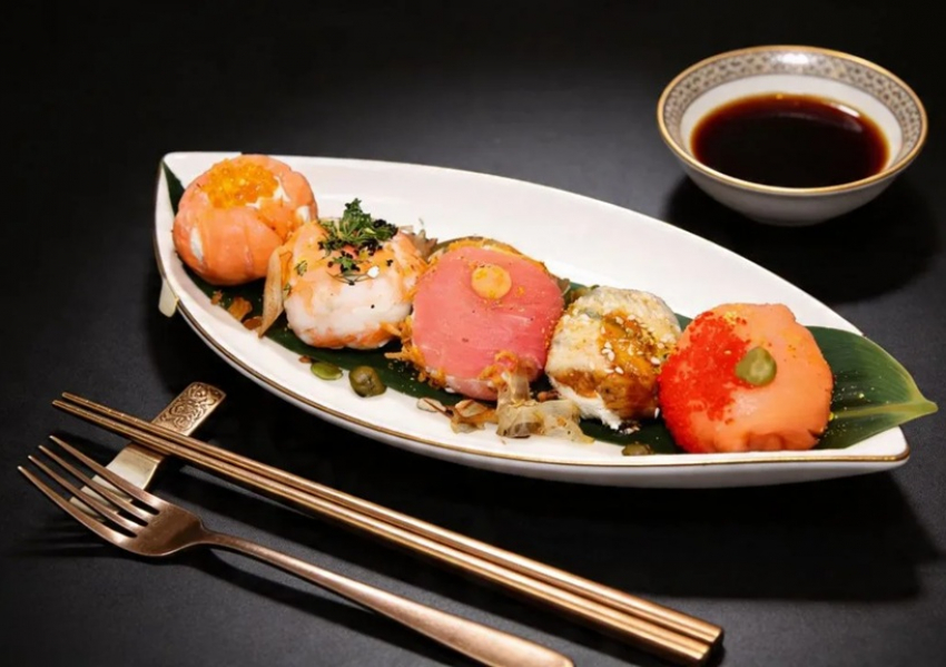 Товар дня: сет от шефа «Суши-Болл» всего за 799 руб.  по промокоду «БЛОКНОТ»