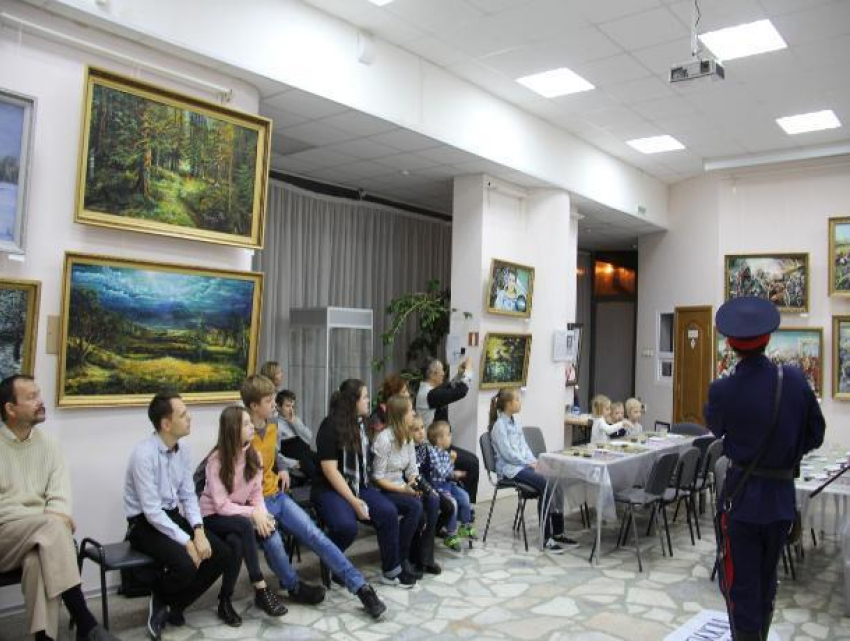 В Волгодонском художественном музее прошла Всероссийская акция «Ночь искусств»