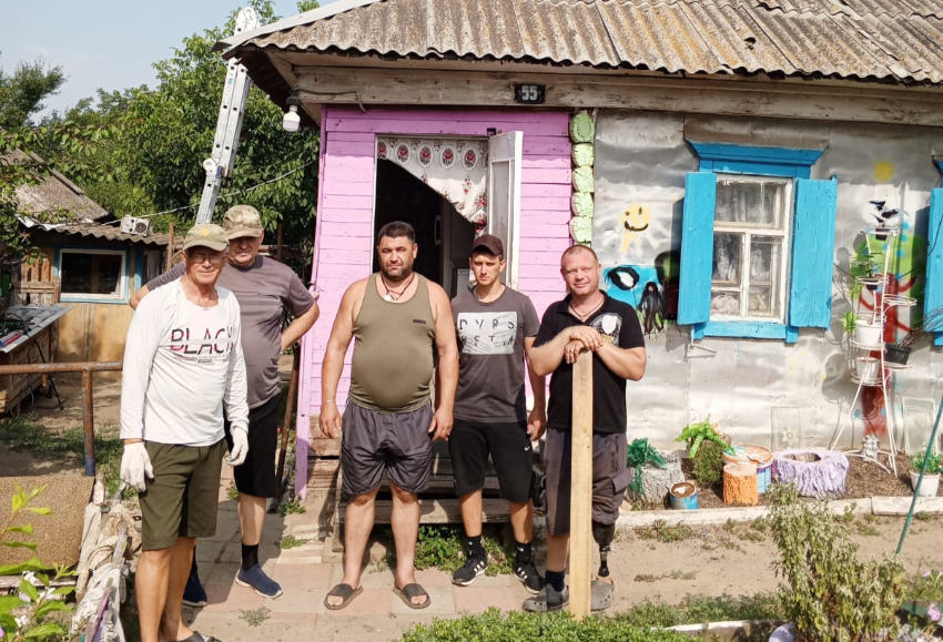 «Молчите, если не можете помочь»: члены «Боевого братства» и казаки Цимлянского района выполняют обещания чиновников