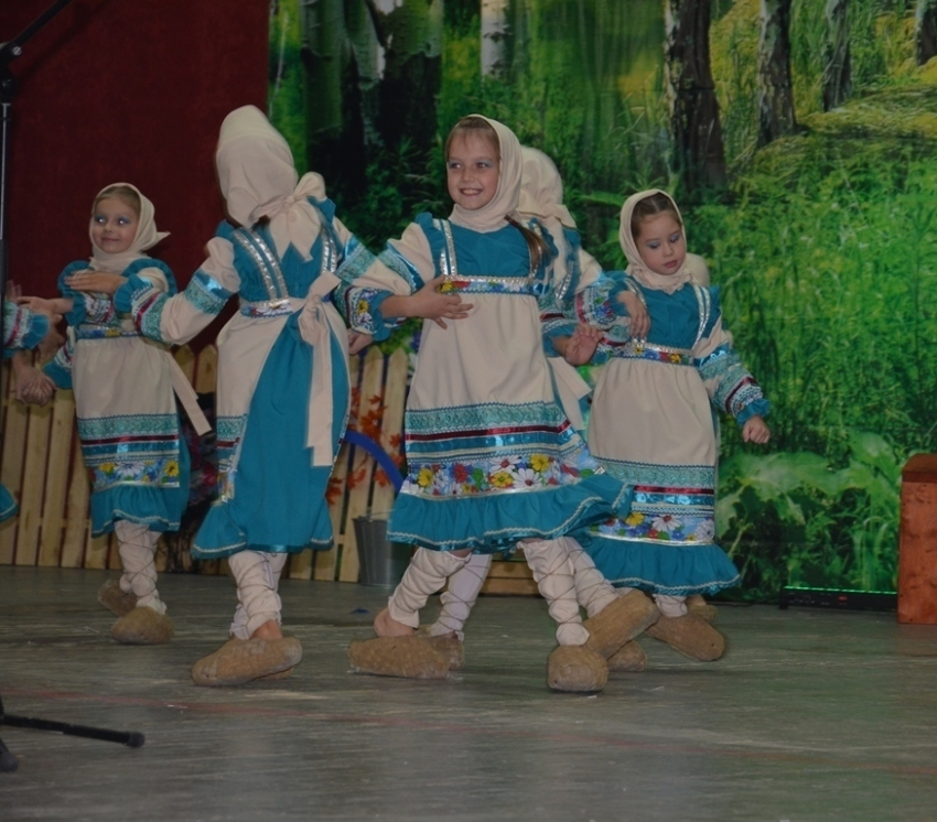 С аншлагом прошел отчетный концерт народных коллективов в Волгодонске 