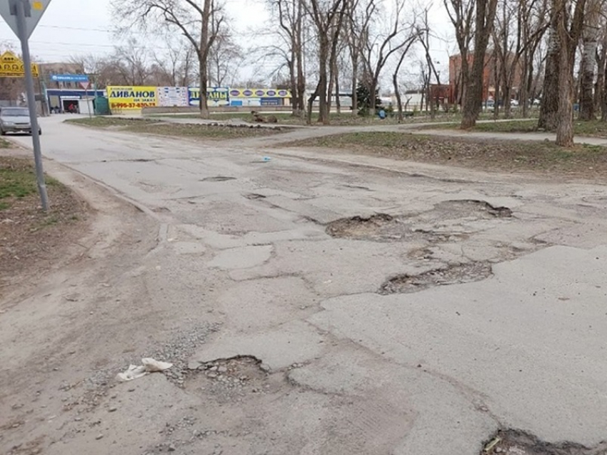 Переулок Пушкина будет ремонтировать Араик Галеян