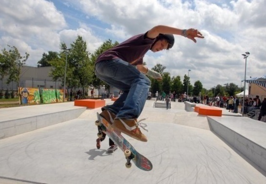 В Волгодонске в сквере «Машиностроителей» появится площадка для скейтбординга