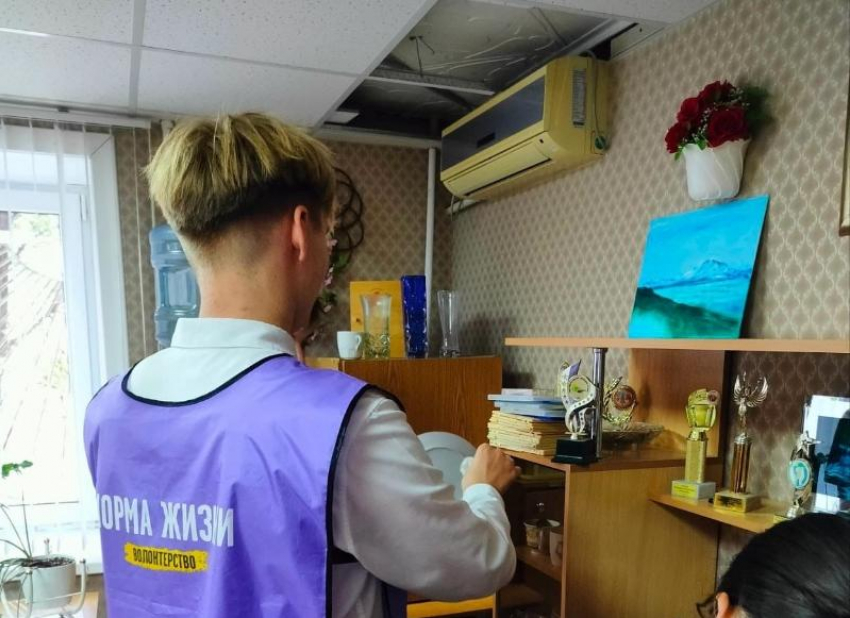 Волонтеры «Сила Добра» подарили чистоту и уют Всероссийскому Обществу Слепых