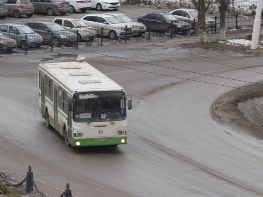 Общественники предложили повременить с внедрением новых маршрутов автобусов в Волгодонске