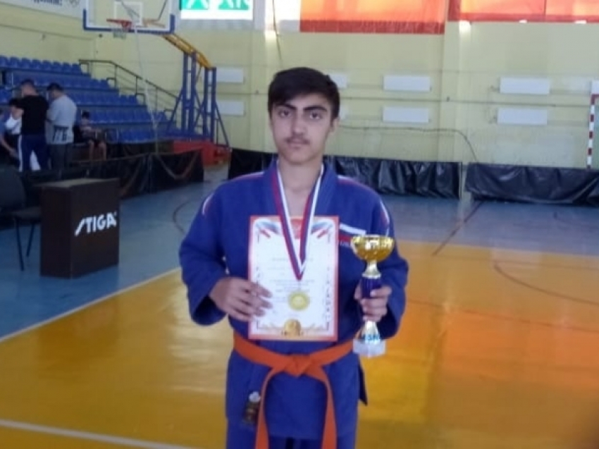 Волгодонец Низами Тагиев стал победителем Открытого областного турнира по дзюдо