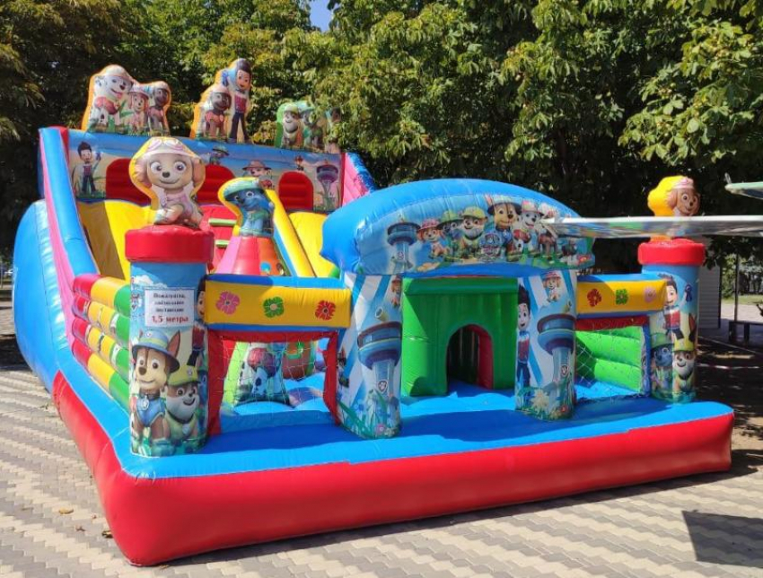 «Давай дружить»: сквер «Дружба» приглашает юных волгодонцев провести каникулы незабываемо