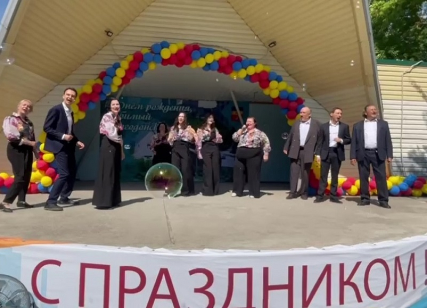 Незабываемый день празднования 75-летнего юбилея города Волгодонска в самом разгаре