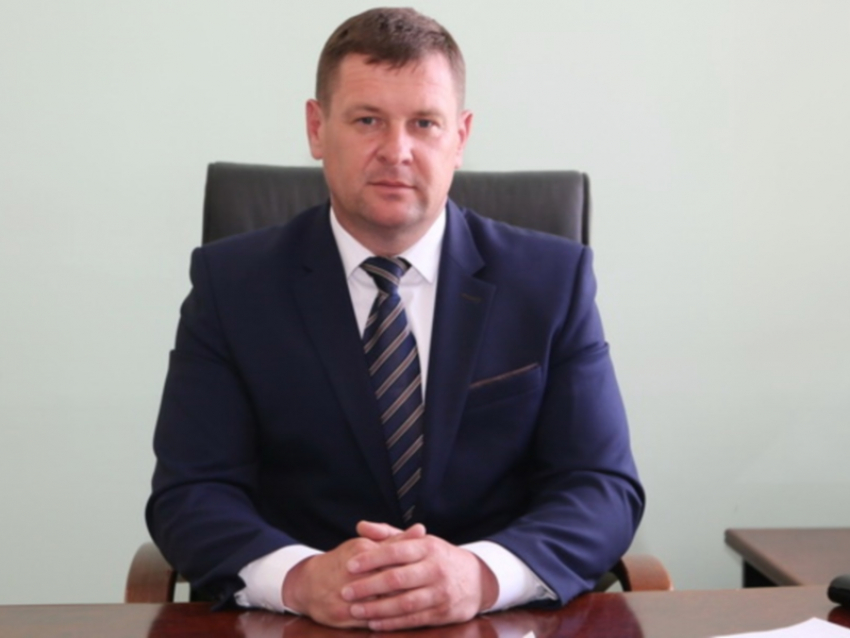 Свой пост покинул заместитель главы администрации Волгодонска по городскому хозяйству Павел Бузуверов