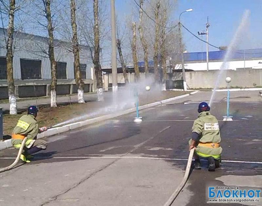 На промзоне Атоммаша 19 апреля устроили водяной тир