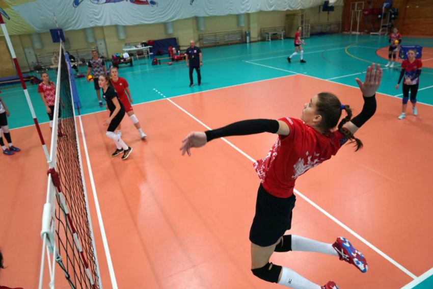 Волгодончанка в составе сборной России по волейболу одержала две победы на чемпионате Европы
