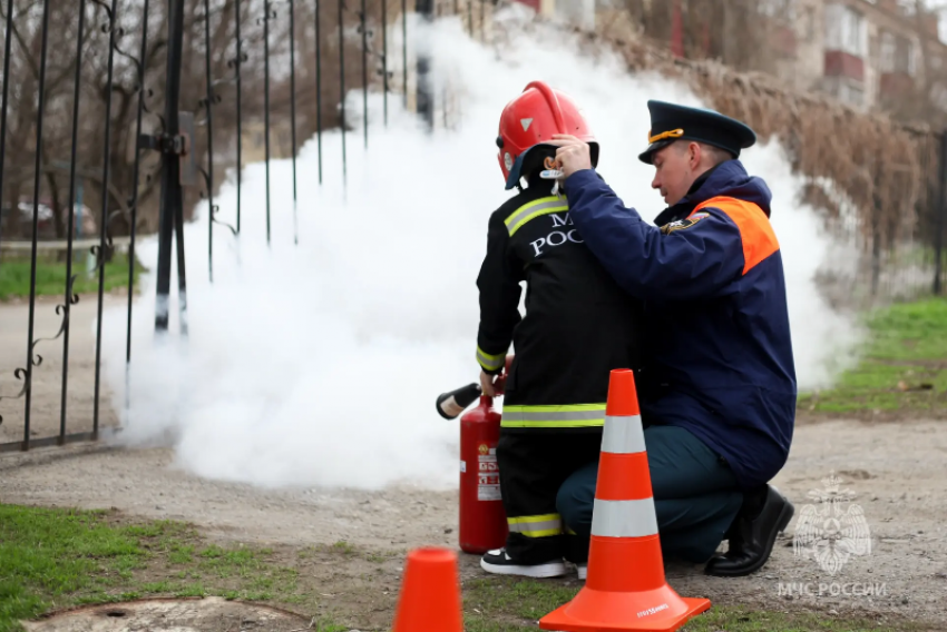 Школьники Волгодонска побывали на крутой экскурсии у спасателей Ростовской АЭС