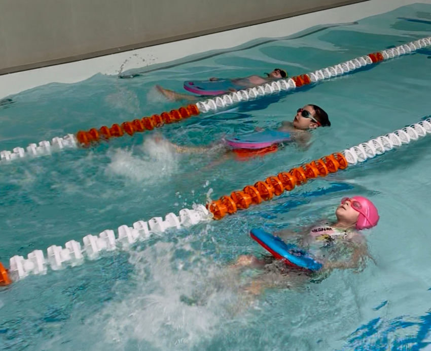 БЕСПЛАТНОЕ пробное индивидуальное занятие плаванием для детей до 8 лет в ЦДР «Малёк»