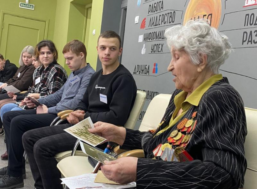 О значении Родины в жизни человека рассказала молодежи Волгодонска ветеран Великой Отечественной войны