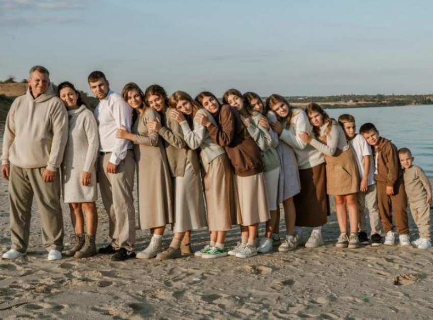 «Получить звание «Мать-героиня» не так-то просто»: самая многодетная мать в Волгодонске остается без титула