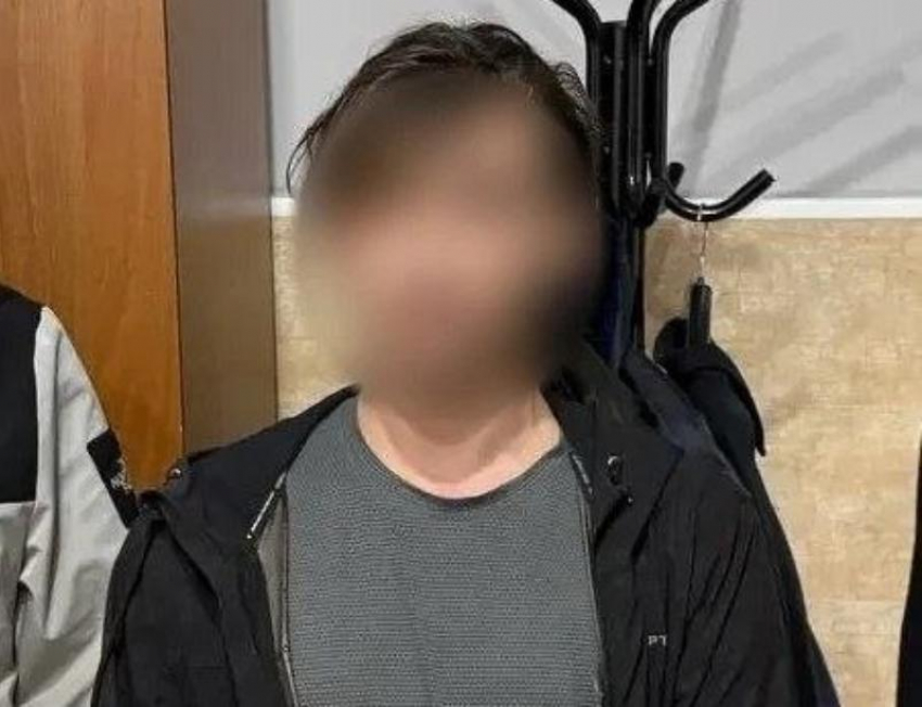 Наркотик из интернет-магазина: в Волгодонске задержали «солевого хранителя» 