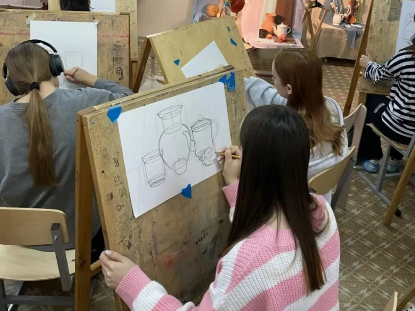 Юные художники из Волгодонска смогли пробиться в финальный этап престижной олимпиады Ростовской области