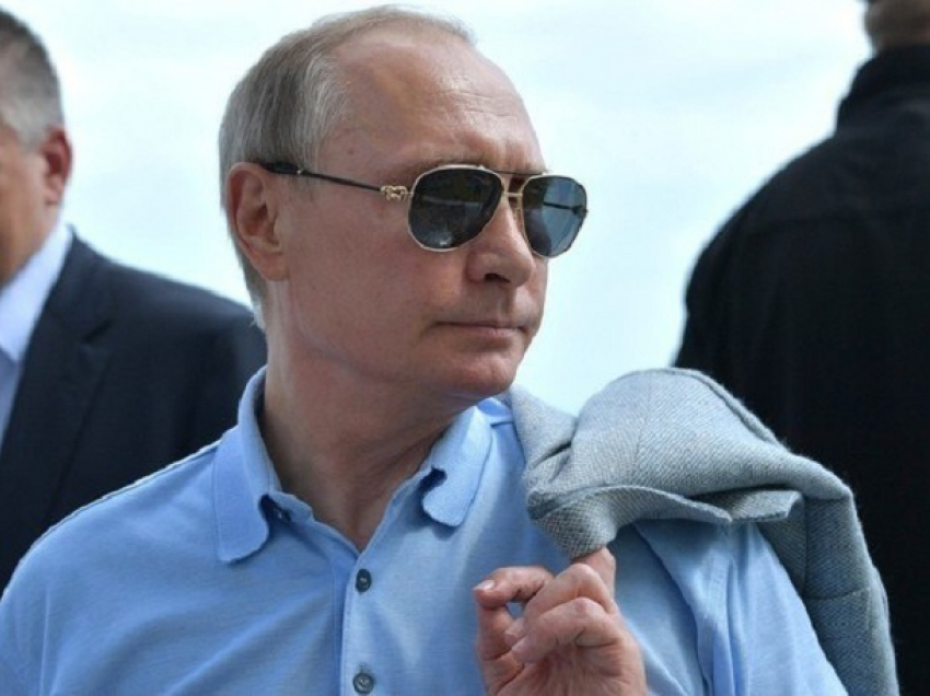 Свой 65-й День рождения сегодня отмечает президент России Владимир Путин