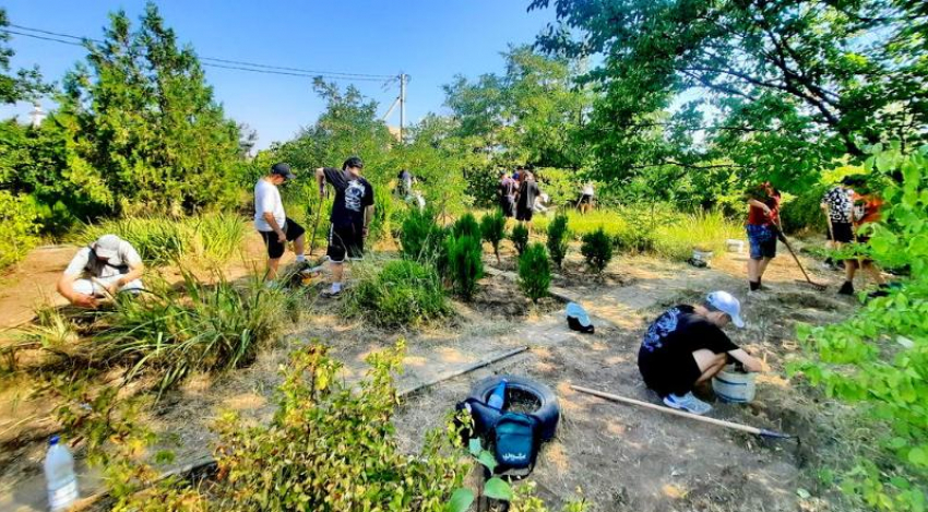 355 подростков Волгодонска смогут подработать на летних каникулах