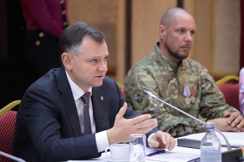 Предприятия Волгодонска обяжут принимать на работу участников СВО в приоритетном порядке