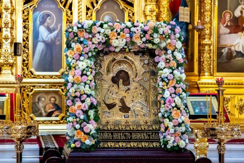 В Волгодонск на пять дней прибудет точный список чудотворной Донской иконы 