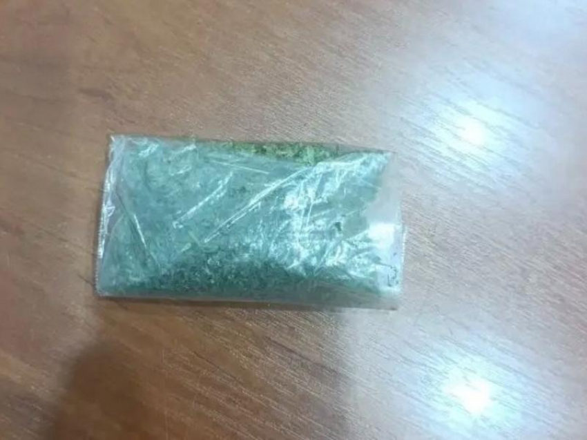 В Волгодонске задержали 45-летнего наркомана с марихуаной