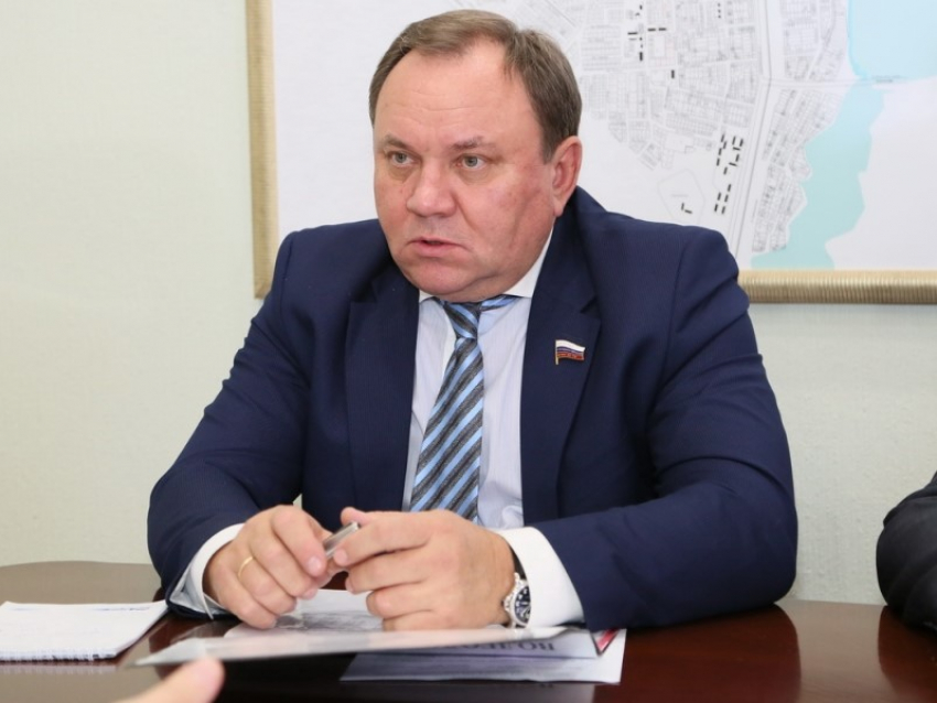 Дерябкин подвел «Единую Россию» к наковальне: по 155-му волгодонскому округу до сих пор не опубликовали итоги праймериз 